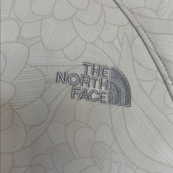 THE NORTH FACE TNFAPEX jacket. Floral design. Wind guard waist strap. Size med - Picture 10 of 14